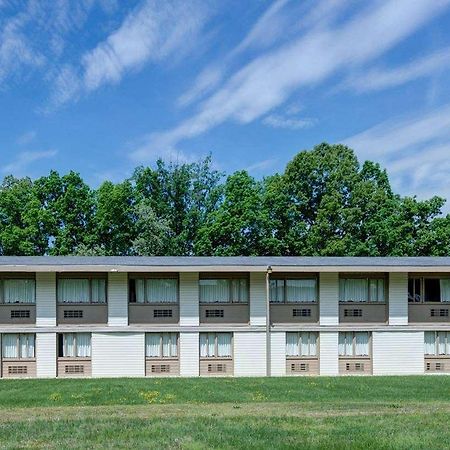 Rodeway Inn Анаполис Екстериор снимка